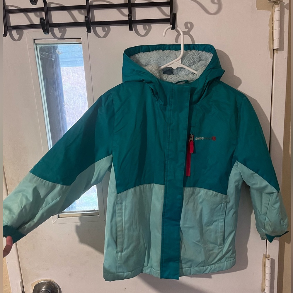 Swiss Tech Blue Winter Coat Kids Size S/CH (6-6x)